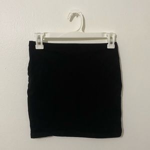 Black stretchy miniskirt